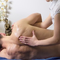 massage therapist wollongong